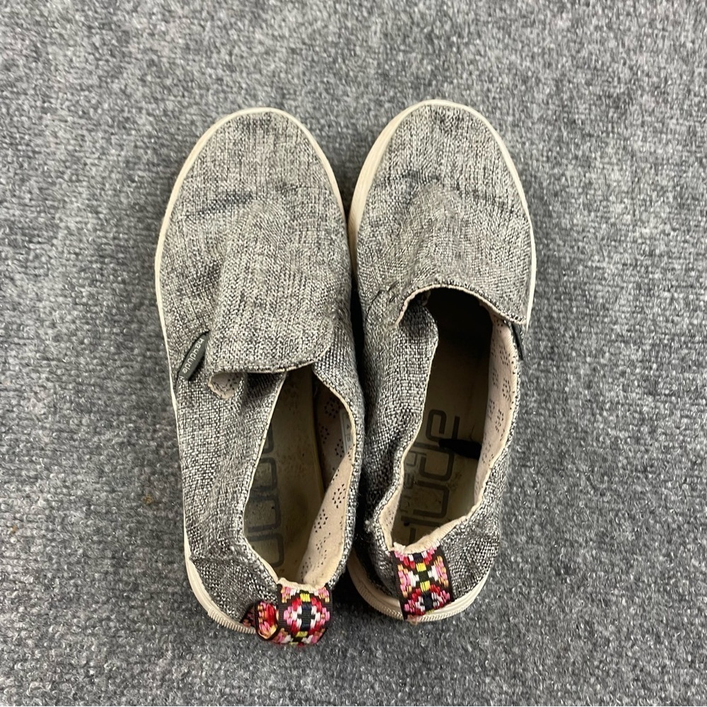 HEY DUDE Women’s Peyton Shoe Grey Black slip on size: 6 - Picture 9 of 11